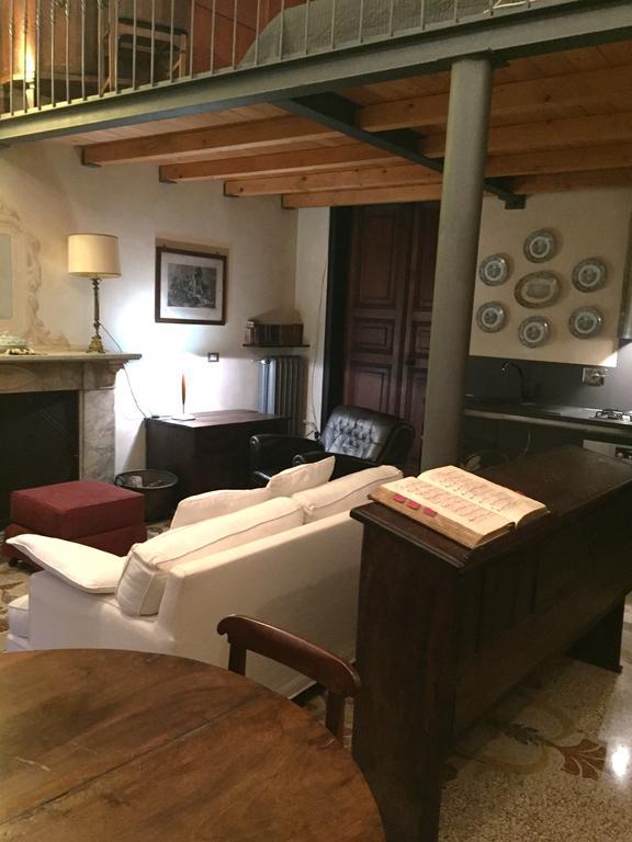 Apartamento La Casa Di Einstein Génova Exterior foto